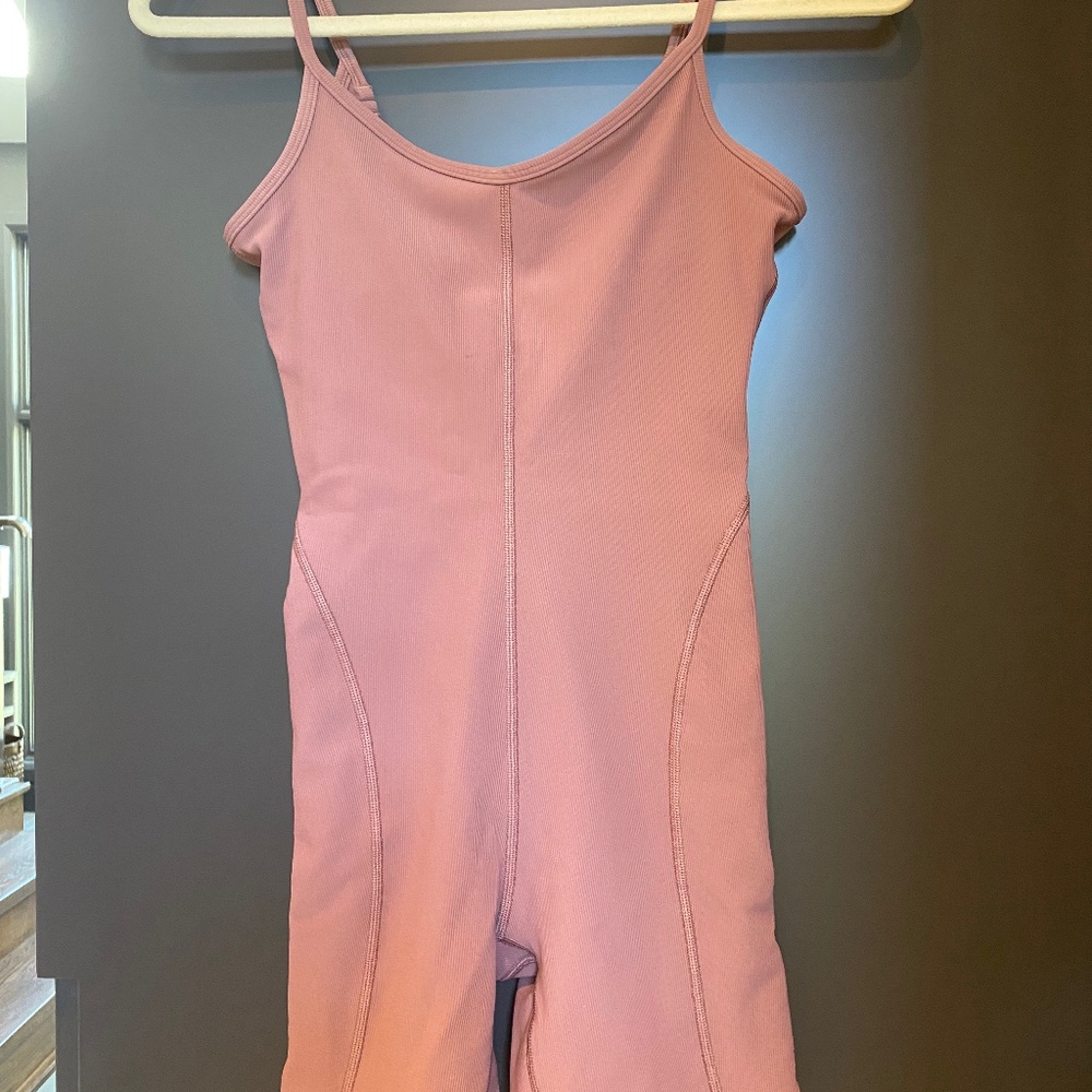 Lulu Lemon rose short unitard